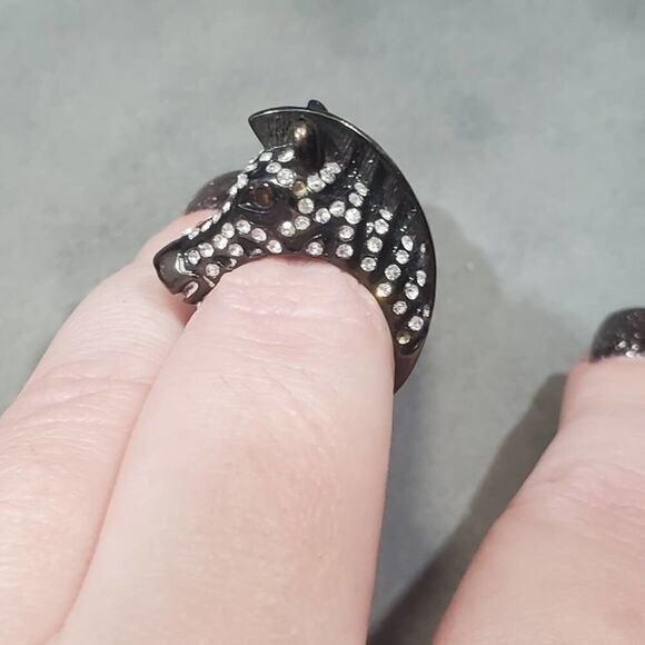 GUESS zebra jeweled ring size 7 - Picture 4 of 6